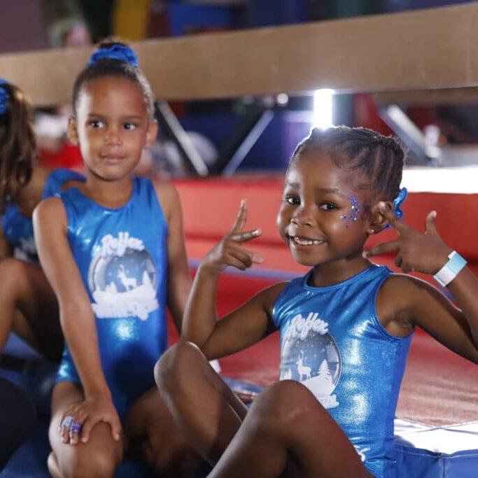 7A1275A0-53D3-409D-B587-5E8AF9CECF8D